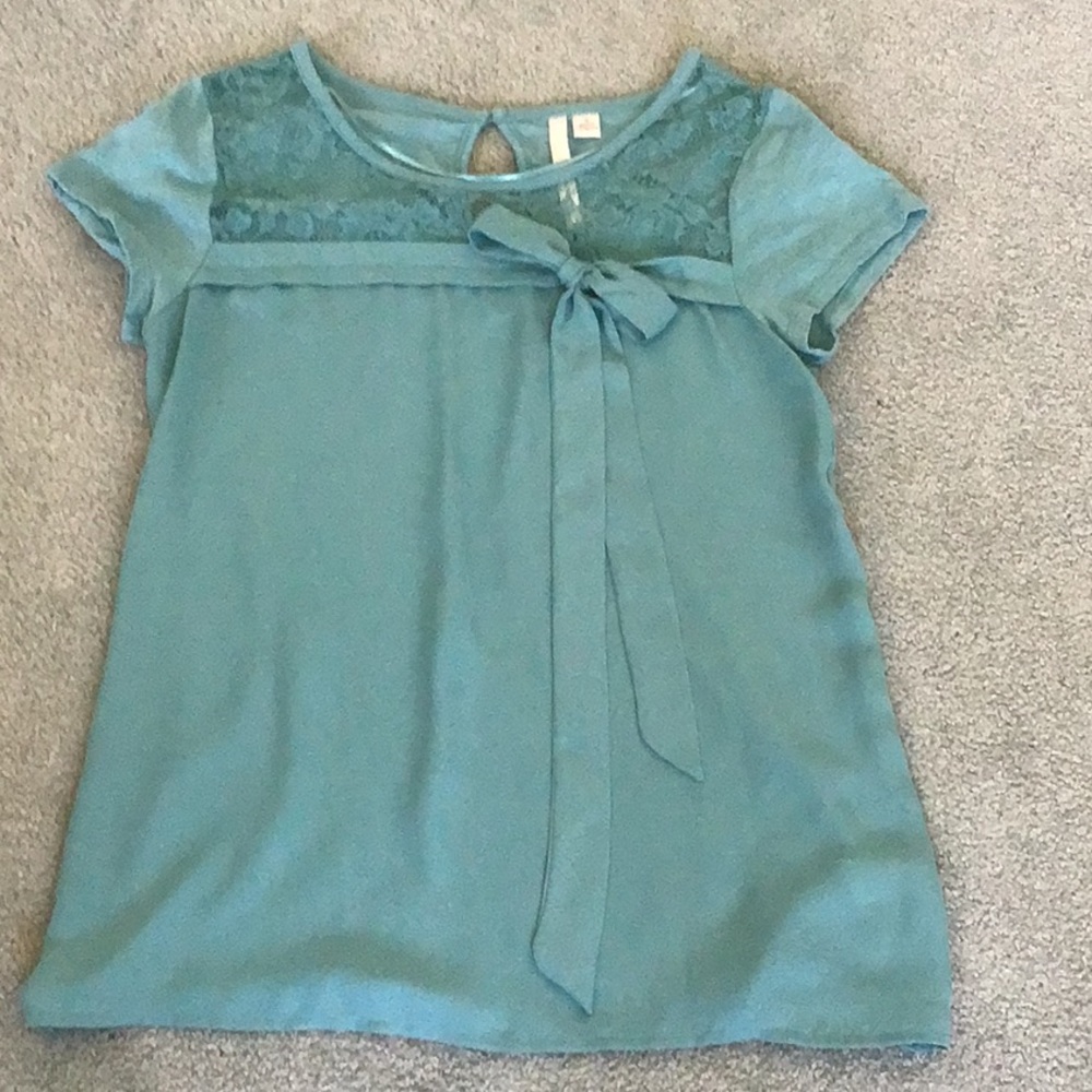 Woman’s top